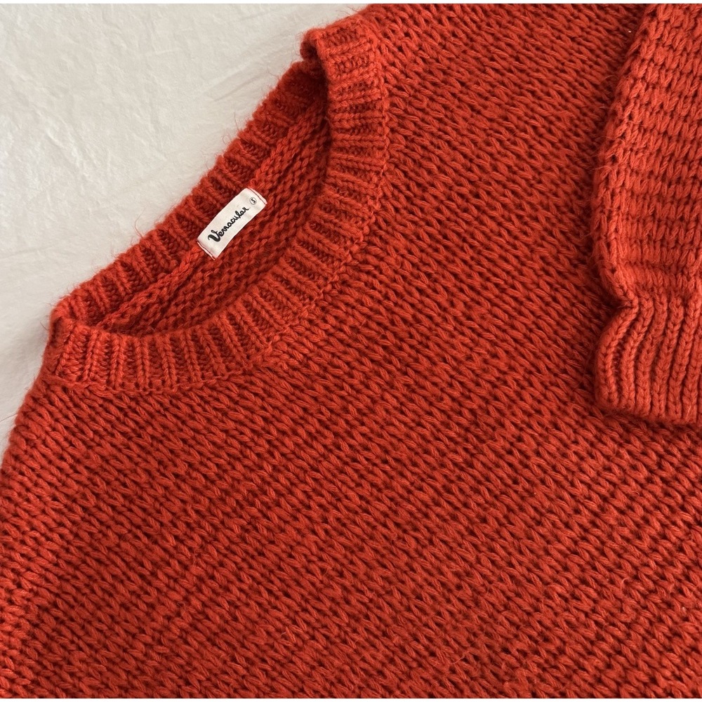 Vernacular Women's Small Orange Crew Neck Balloon‎ Sleeves Chunky Knit Sweater